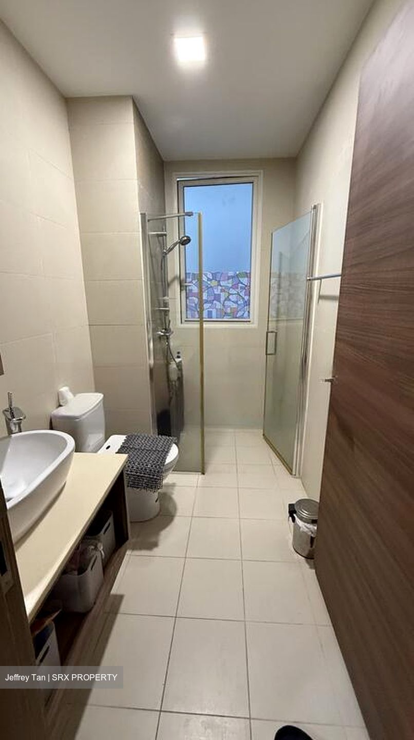 The Nautical (D27), Condominium #472016791